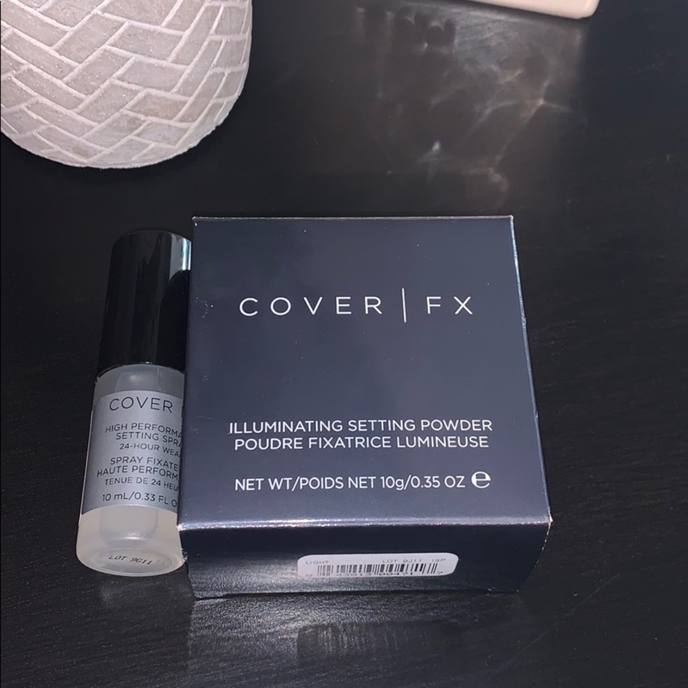 NEW!! COVER FX- illuminating setting powder- light